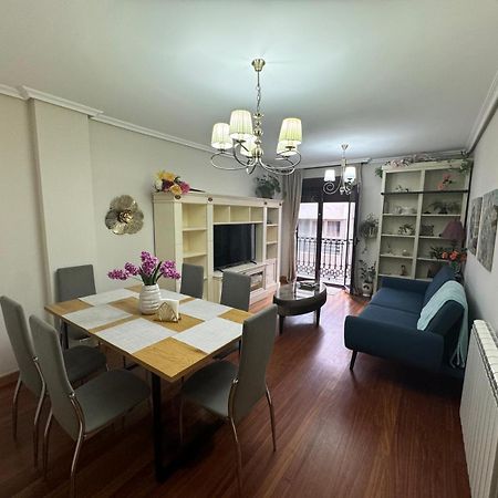 Avanza 4 Plaza Galicia Sarria Ngoại thất bức ảnh